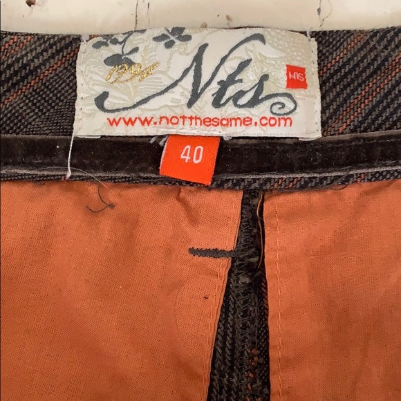 NOT THE SAME Flare Skirt - Picture 3 of 4